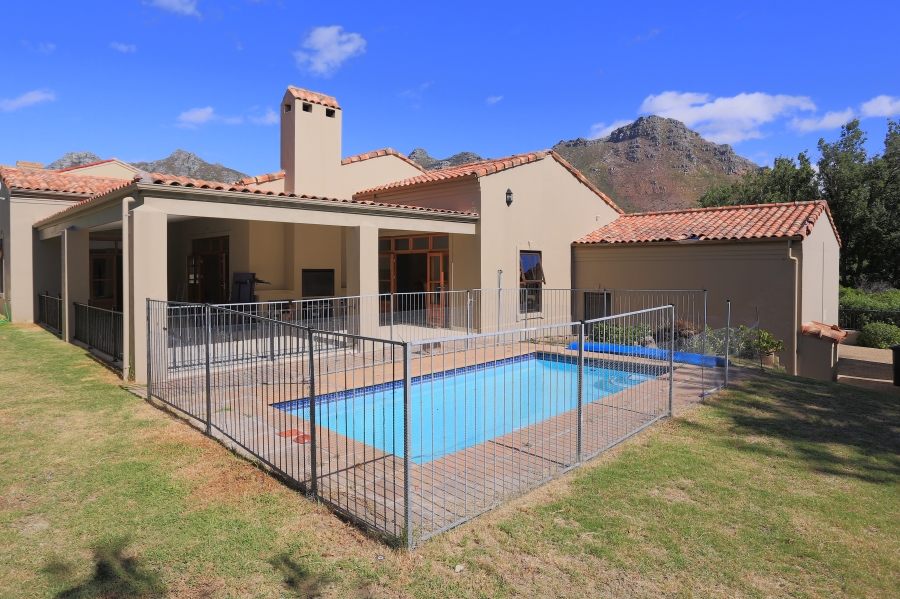 3 Bedroom Property for Sale in Avignon Western Cape